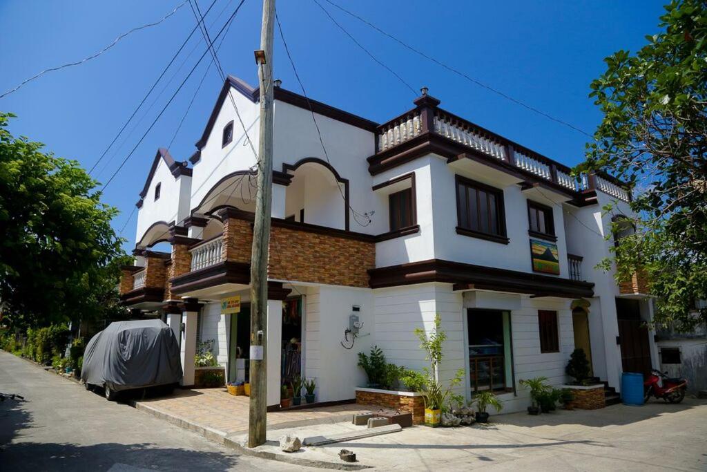 باسكو Florabells Iraya Guest House - Batanes المظهر الخارجي الصورة