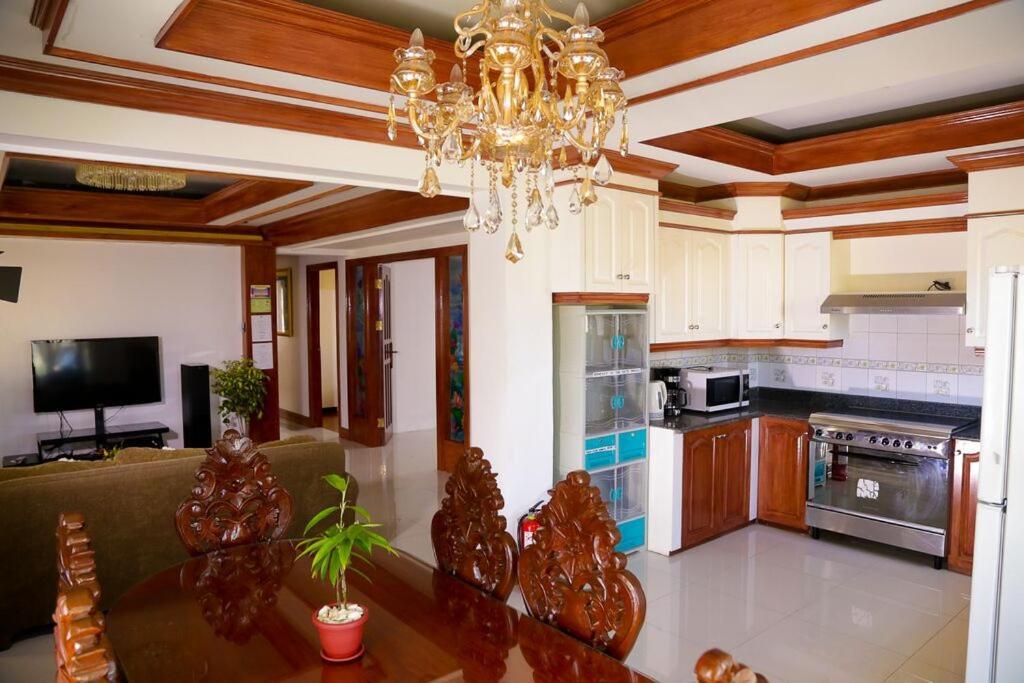 باسكو Florabells Iraya Guest House - Batanes المظهر الخارجي الصورة