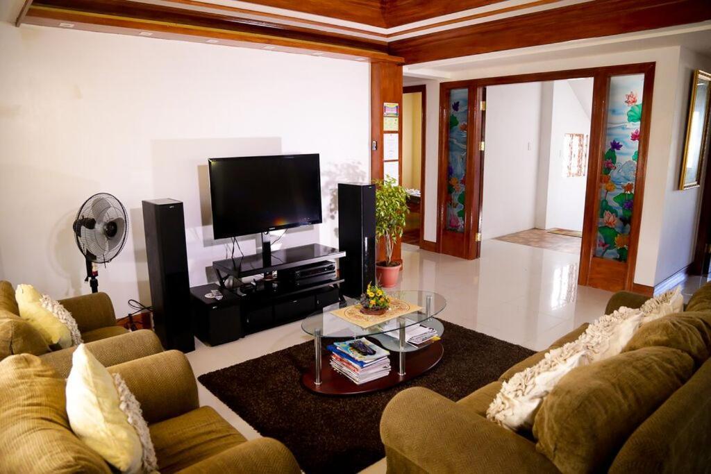 باسكو Florabells Iraya Guest House - Batanes المظهر الخارجي الصورة